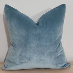 Designers Guild Manipur Celadon & Omega Velvet Cushion Cover 45x45 cm - thumbnail 3