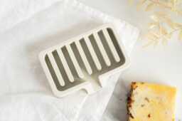 Modern Concrete Soap Dish Bathroom Tray, Draining Design - thumbnail 1