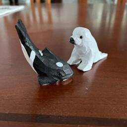 White Seal Wooden Figurine - Hand-Carved Baby Rustic Animal Decor - thumbnail 2