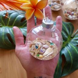 Hawaii Christmas Ornament, Seashell Beach Glass Bulb - thumbnail 2