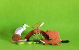 Handmade Wooden River Animal Toy Set Montessori Educational Toys - thumbnail 1