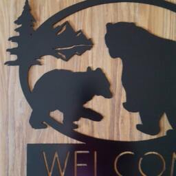 Bear Welcome Sign. Metal Wall Art. Wildlife Decor. Industrial Metal. Cabin Home Christmas Gift - thumbnail 3