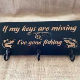 Gone Fishing Key Holder Rustic Pine Lake/Beach House Decor - thumbnail 2