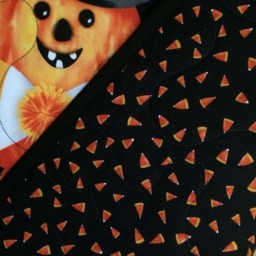 Halloween Wall Hanging. Ghosts, Pumpkins, Bats, Spiders - thumbnail 4