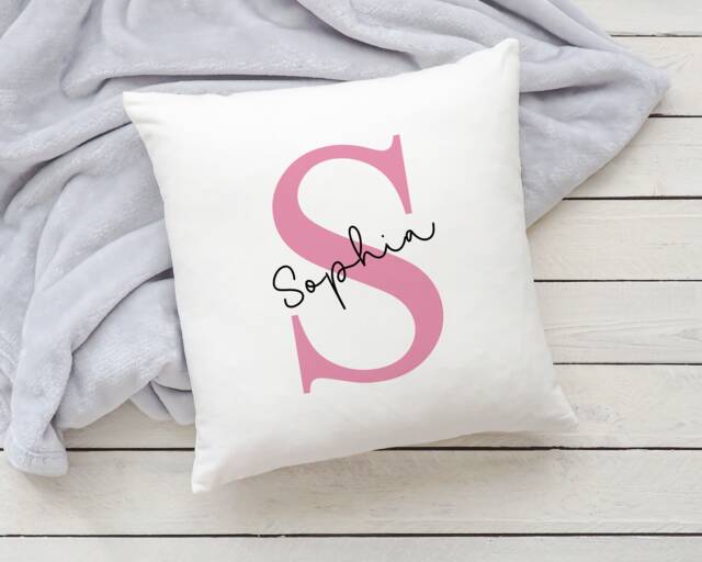 Personalised Initial & Name Cushion - Clustog Blaenlythyren Ac Enw Cymraeg - image 1