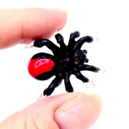 Hand Blown Glass Miniature Tarantula Little Animal Black Red Venom Spider Figurine Tiny Statue Decoration Collectible Small Painted Figure - thumbnail 4