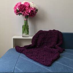 Plush Baby Blanket Velvet Plaid Yarn Shower Gift Micro-Polyester Knitted - thumbnail 3