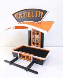 Hull City Bird Feeding Station - The Tigers Football-Themed Garden Decor Feeder For Fans