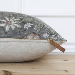 Floral Hand Block Printed Pillow Cover - Indian Print Handmade 20 X 16 26 Etta - thumbnail 2