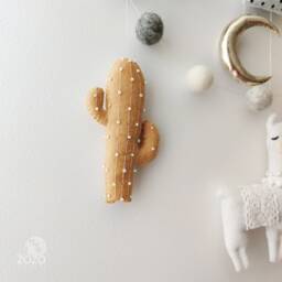 Personalized Felt Llama Name Banner Nursery Wall Decor - thumbnail 2