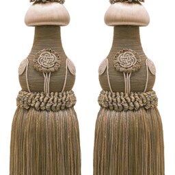 "D??copro Tassel Tieback, Length 12"" - 30.5cm, Spread 32" - thumbnail 3