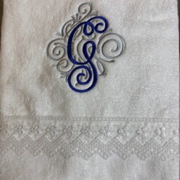 Swirly Initial Bath Towel - thumbnail 2