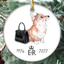 2022 Queen Elizabeth Ii Bauble, The Memorial Ornament, Queen's Platinum Jubilee, Commemorative Christmas, Remembering Her Majesty - thumbnail 1