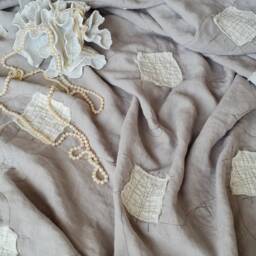 stonewashed Linen Quilt Natural Throw Blanket, Custom Colors - thumbnail 2