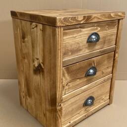 Norwich Bedside Cabinet - 50cm Wide With 3 Drawers Rustic Pine Wood - thumbnail 2