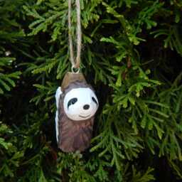 Sloth Wooden Figurine - Hand-Carved Mini Animal Sculpture Rustic Decor - thumbnail 2