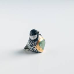 Blackpoll Warbler With Crystal Figurine - Song Bird Talisman Aventurine - thumbnail 2