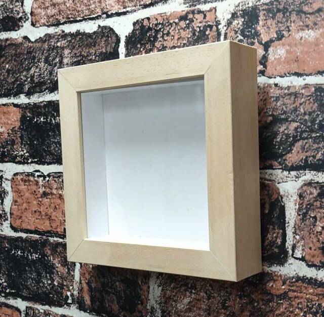 3D Box Photo Frame Standing Hanging Craft Shadow Picture Frames 5 - image 1