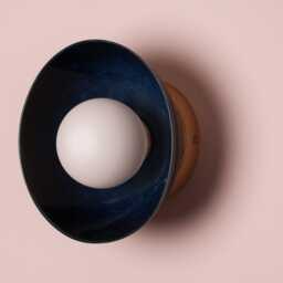 Blue Small Dawn Wall Light in Ceramic & Oak - thumbnail 3