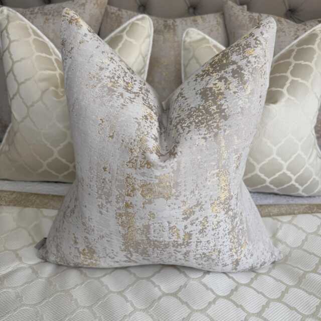 Luxury Marble Cushion Cover, Ivory Gold Design Throw Pillow Cover Sofa Or Bed, Double Sided Modern Home Decor - image 1