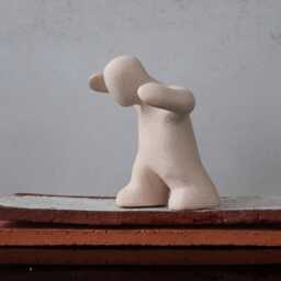 Persecutor - Expressive Ceramic Figurine For Sandplay & Counseling - thumbnail 3