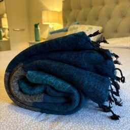 Hand-Loomed Yak Wool Throw Blanket Camping Sofa Wrap Travel Yoga Blanket Home Accessories Ideal Gift Fairy Traded From Nepal B3