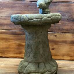 Stone Garden Brick/Stone Effect Leaf Detailed Bird Bath + Statue Ornament - thumbnail 2