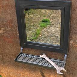 "Wall Mirror in Industrial Design - Black Steel, ""Old Workshop" - thumbnail 2