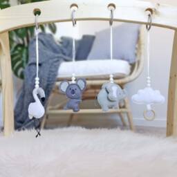 Set Of Baby Gym Toys, Monochrome Felt Hanging Animals, Nursery Decor - thumbnail 3