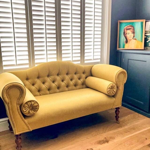 Boudoir Style Double Ended Sofa - image 1