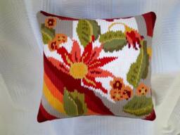 Hand Embroidered Pillow Cover Wool Floral Multicolored Flower Throw - thumbnail 2