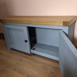 storage Bench With Doors - thumbnail 3