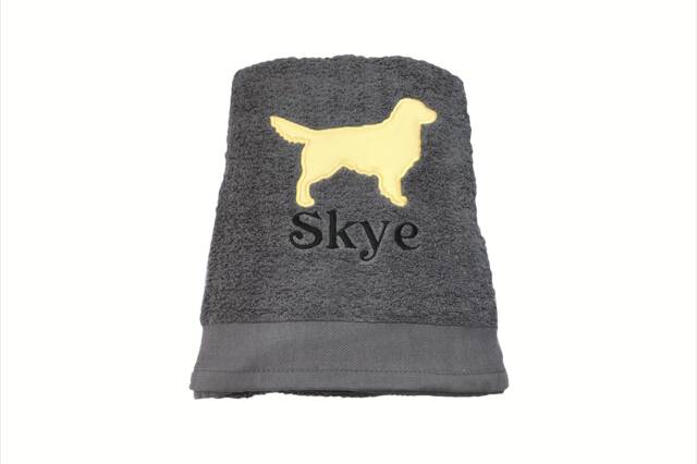 Personalized Golden Retriever Embroidered Bath Towel Dog Lover Gift - image 1