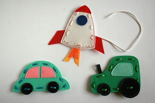 Zooming Lacing Cards, Felt Car Tractor Rocket, Transport Transportation, Gift For A Boy, Fine Motor Skills Training, 6-12cm, Set Of 3 - image 1