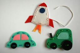 Zooming Lacing Cards, Felt Car Tractor Rocket, Transport Transportation, Gift For A Boy, Fine Motor Skills Training, 6-12cm, Set Of 3 - thumbnail 1