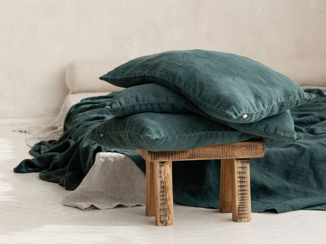 Emerald Green Linen Cushion Cover, Dark Pillowcase Made Of Heavyweight Fabric, Decorative Pillow in Ocean - image 1