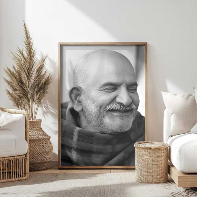 Unframed Photo Of Neem Karoli Baba - Spiritual Home Wall Decor Wisdom Bhagavan Reminder - image 1