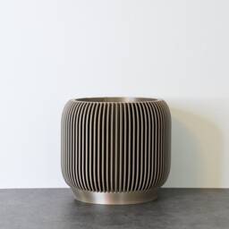 "Ribbed Modern Planter With Drainage & Saucer in Metallic Bronze, Unique 3D-Printed Plant Pot, Small To Large Sizes 4"" 5"" 6"" 7"" 8" - thumbnail 2