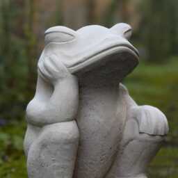 Stone Sitting Frog Sculpture Garden & Home Decoration Cement Figurine Outdoor Ornament Concrete Wild Animal Pool Statue Gift - thumbnail 2