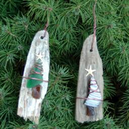 Handmade Driftwood Christmas Ornaments - Sea Glass & Shell Set - thumbnail 3