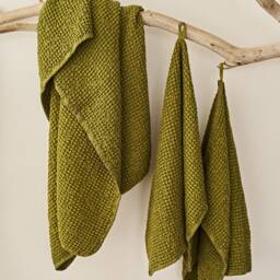 Large Linen Waffle Bath Towel Soft Cotton Blend, European Made - thumbnail 4