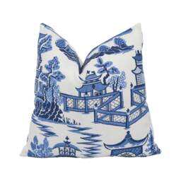 Schumacher - Nanjing Porcelain Modern Chinoiserie China Blue Designer Cushion Cover Luxury Home D??cor Handmade Throw Pillow