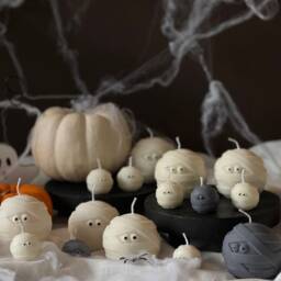 Handmade Mummy Ghost Candle Spooky Halloween Decor, Soy Wax - thumbnail 2