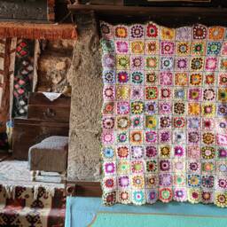 Granny Square Afghan Blanket, Crochet Daisy Knit Bedspread Throw, Knitted Sofa Blanket, Large Tv Vintage Blanket - thumbnail 3