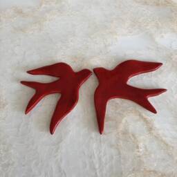 Set Of 4 Red Flying Swallows For Room & Garden Decoration, Flock Birds Wall Art, Swallow Staircase Decor, Outdoor Hosting - thumbnail 4
