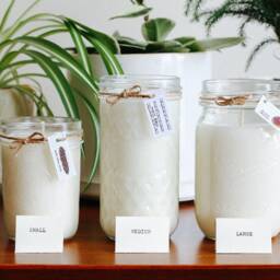 White Tea, Handmade Soy Candle, Mason Jar With A Hand-Drawn Tag - thumbnail 4