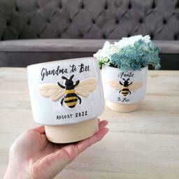 Personalized Bee Planter Summer Pregnancy Announcement Gift, Aunt Grandma To - thumbnail 1