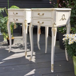 Sold ~Sold~ Vintage Olympus French Louis Style Pair Of Bedside Tables Orignal Glass Tops - thumbnail 2