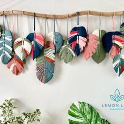 Large Macrame Monstera Leaf Wall Hanging Boho Art Tapestry - thumbnail 2