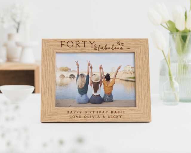 40Th Birthday Gift - Forty & Fabulous Personalised Engraved Wood Frame For 7x5 Or 6x4 Photo - image 1
